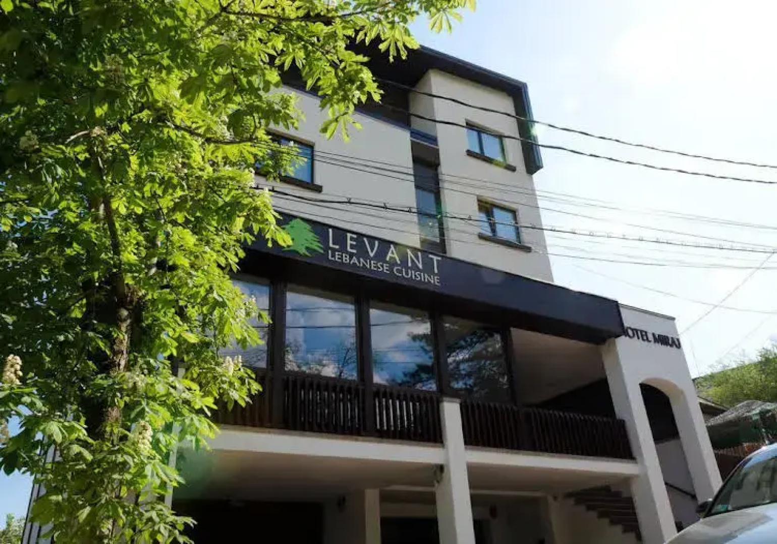 Hotel Miraj