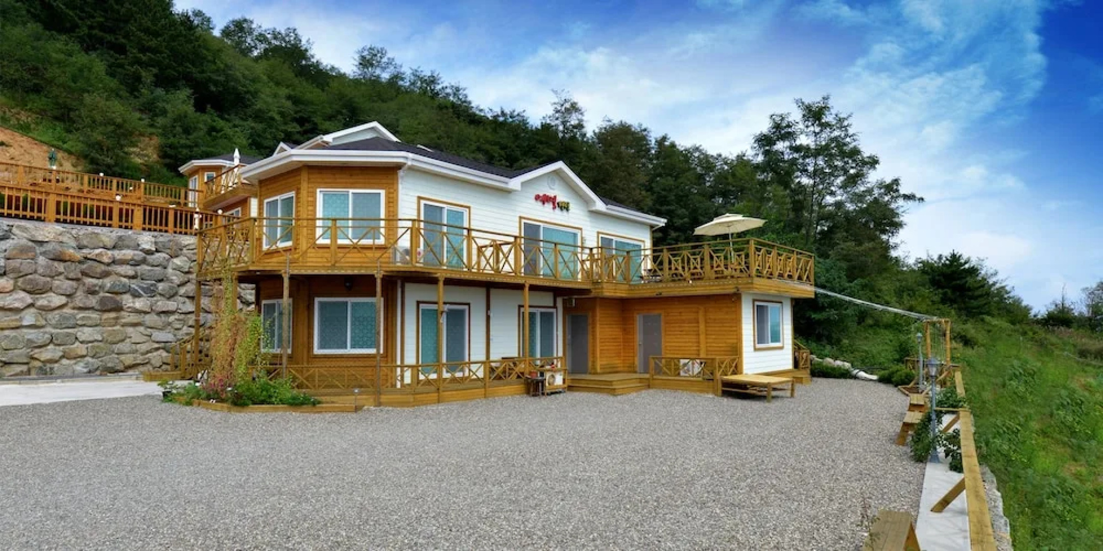 Yeongdeok Yeomyung Pension