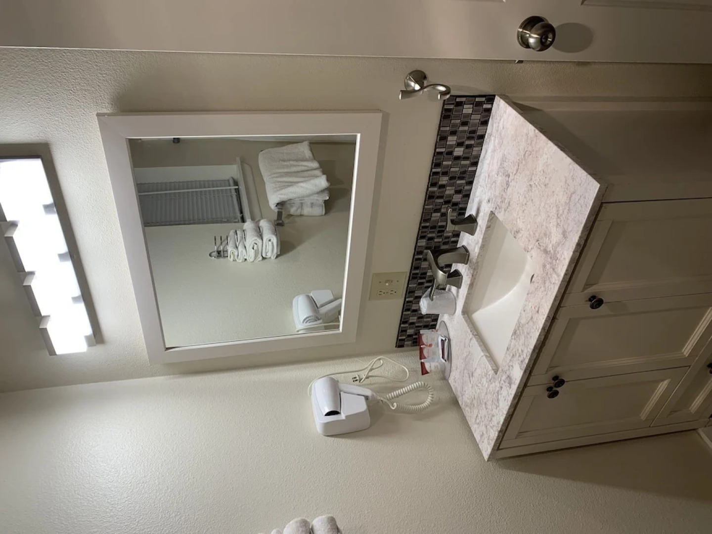 Morgan Inn And Suites