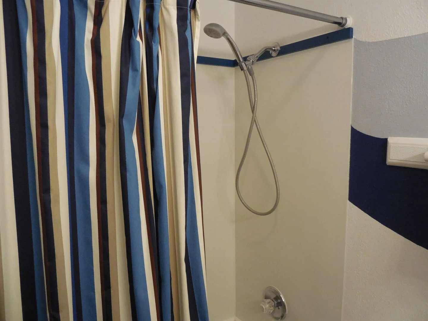 Kennewick Inn & Suites Tri Cities