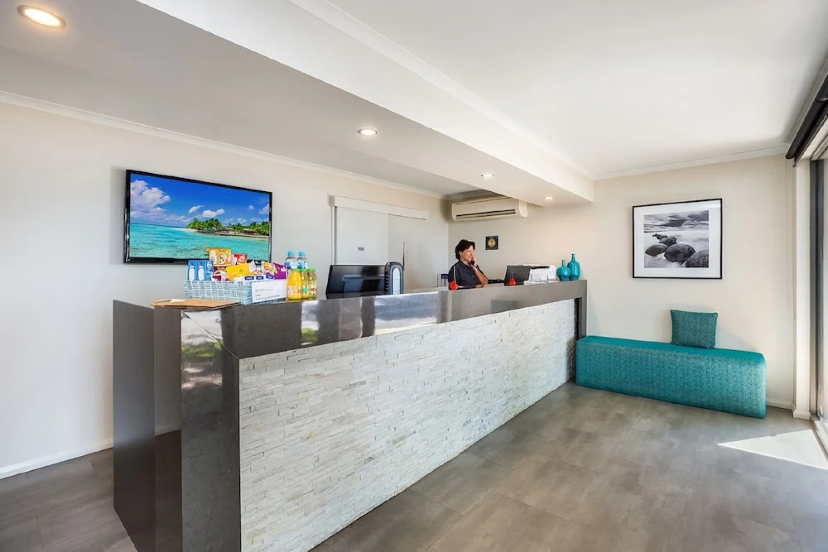 National Hotel Complex