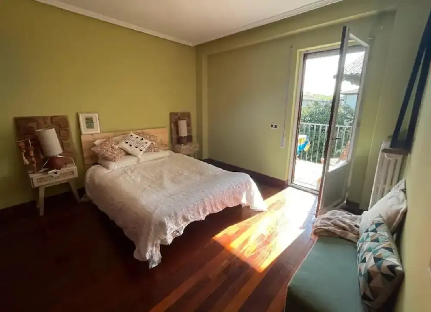 3-bed Artist Chalet Near San Sebastian, Sleeps 6