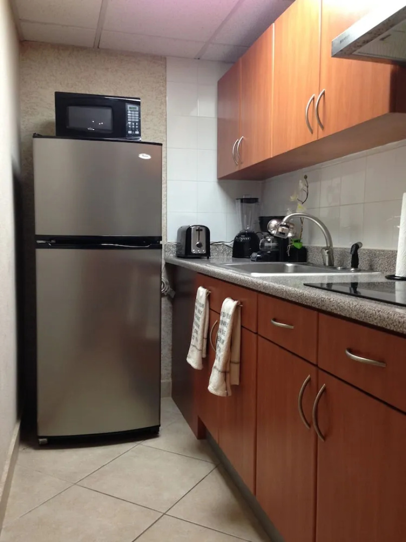 Modern and Cozy Miramar