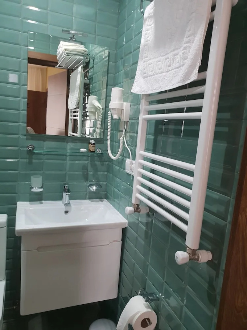 Отел Babaneuris Marani