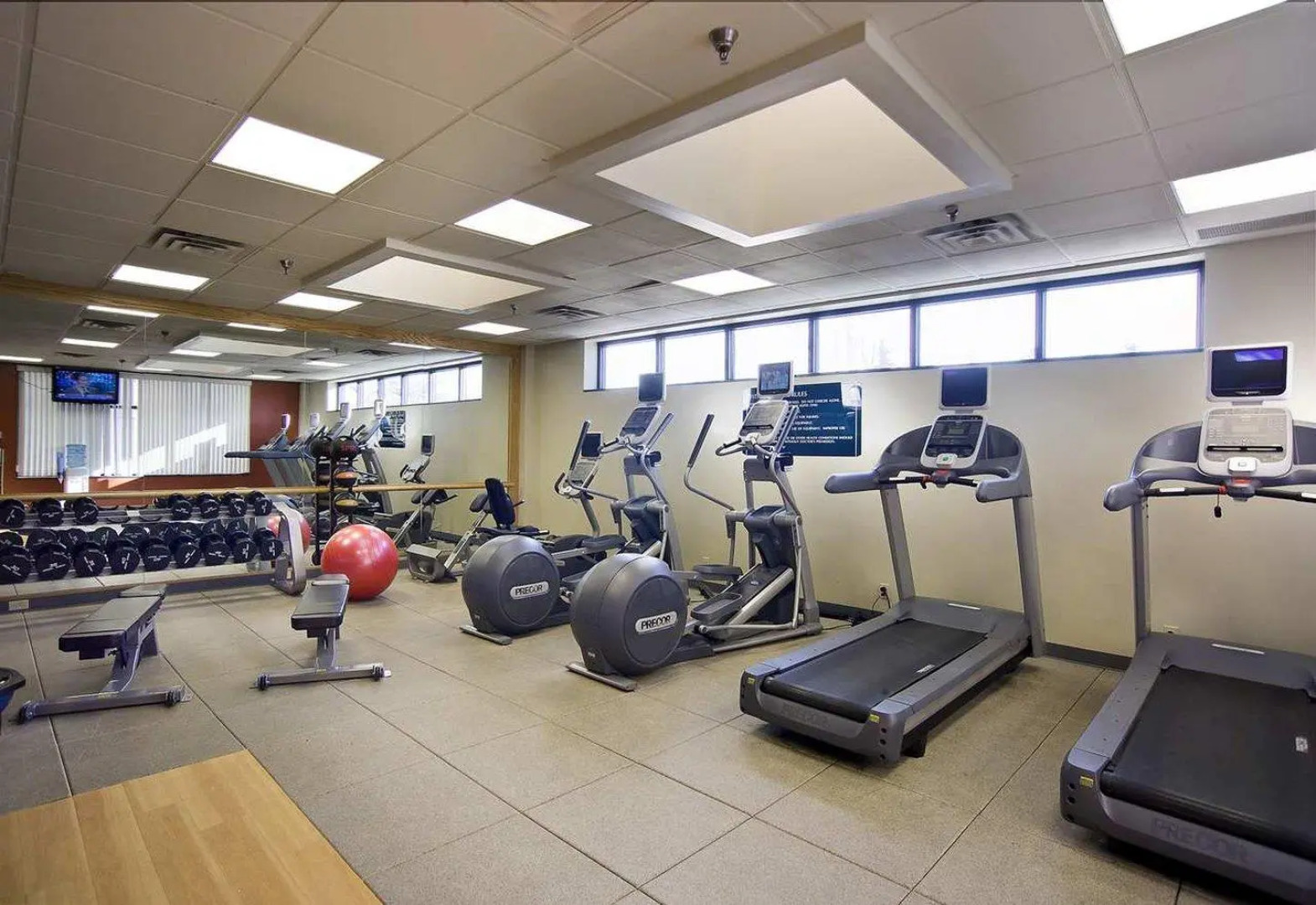 Embassy Suites by Hilton Cleveland Beachwood