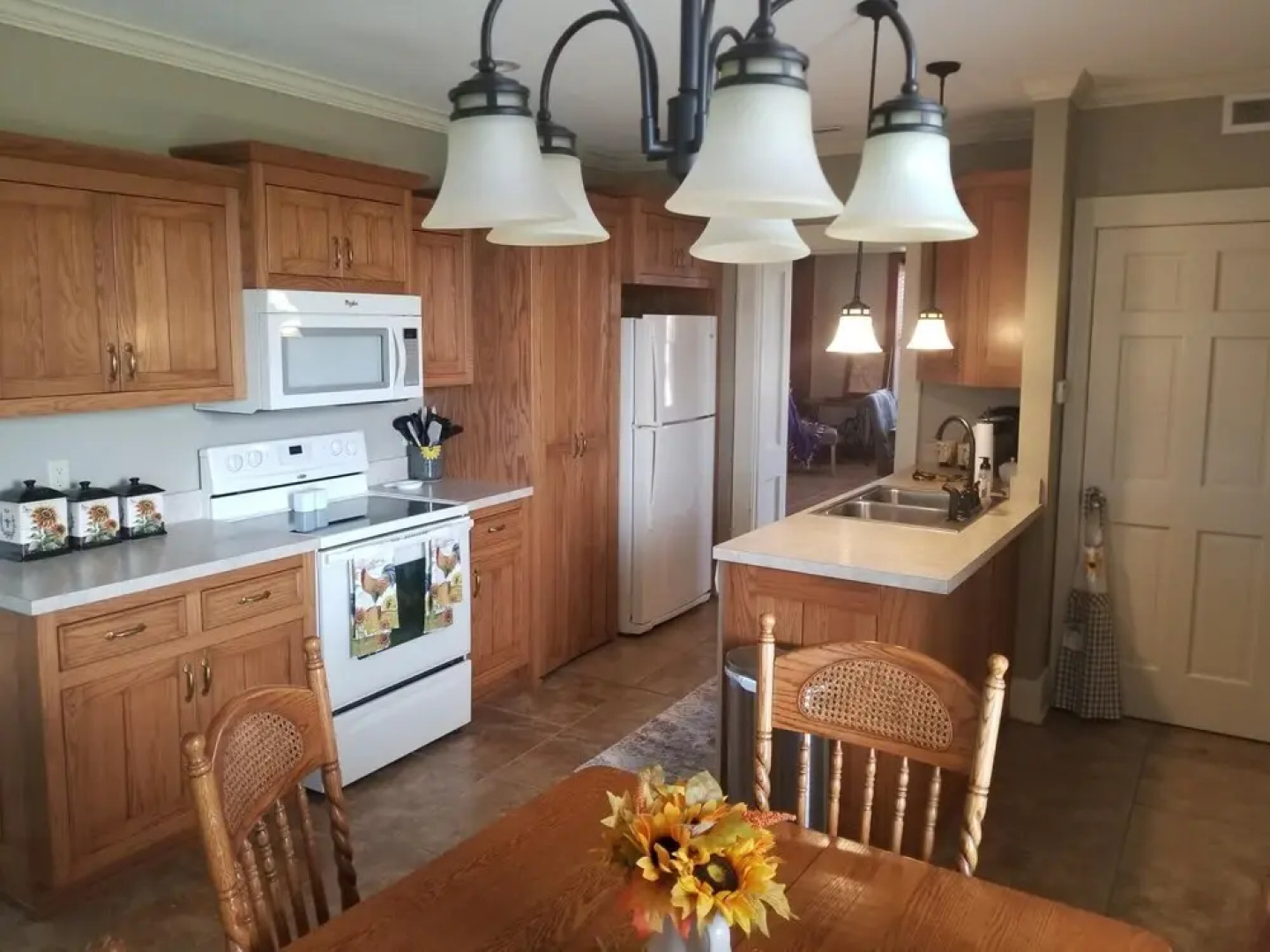 Mkr1599 Historic Rosencutter House