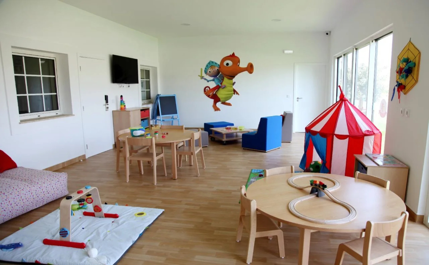 The Beachfront Praia D'el Rey Golf & Beach Resort