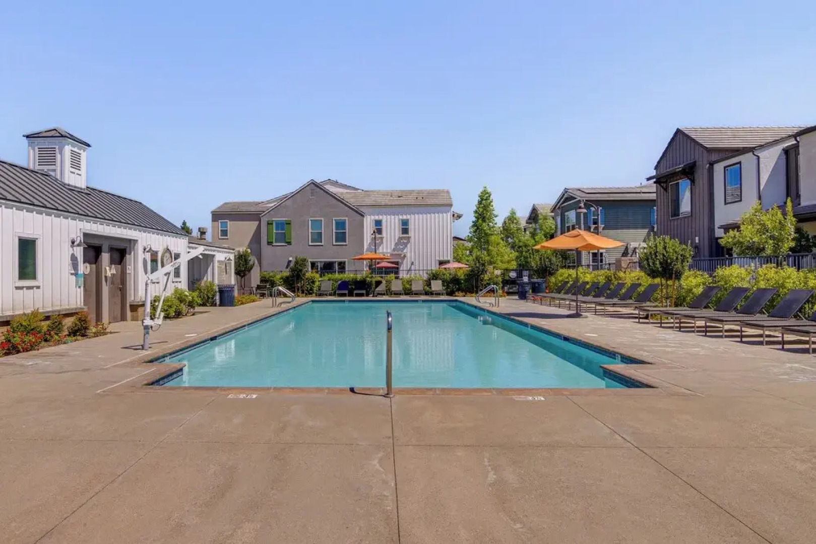 Quiet Simi Valley Home w/ Patio & Pool Access!