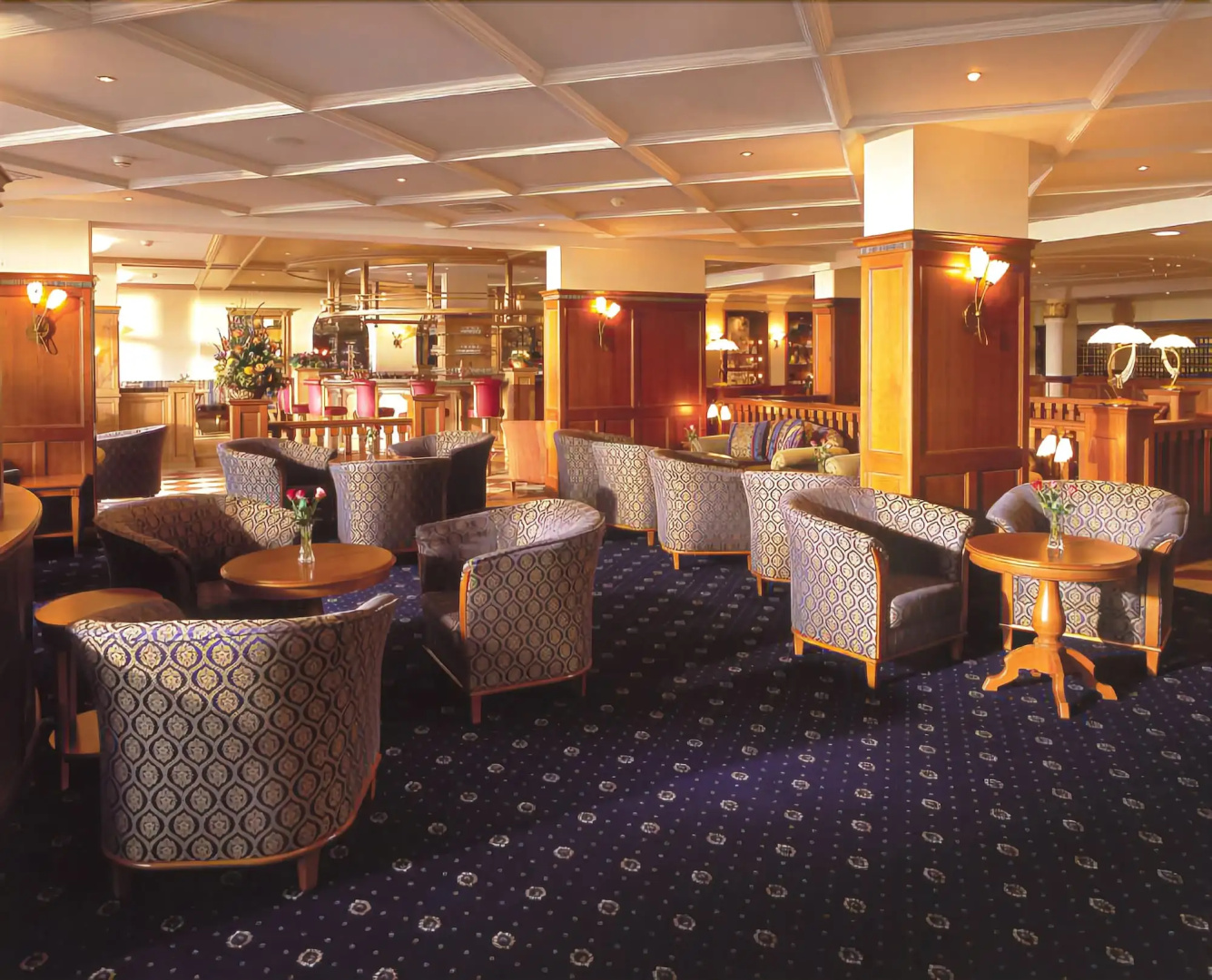 Victoria Hotel & Residence
