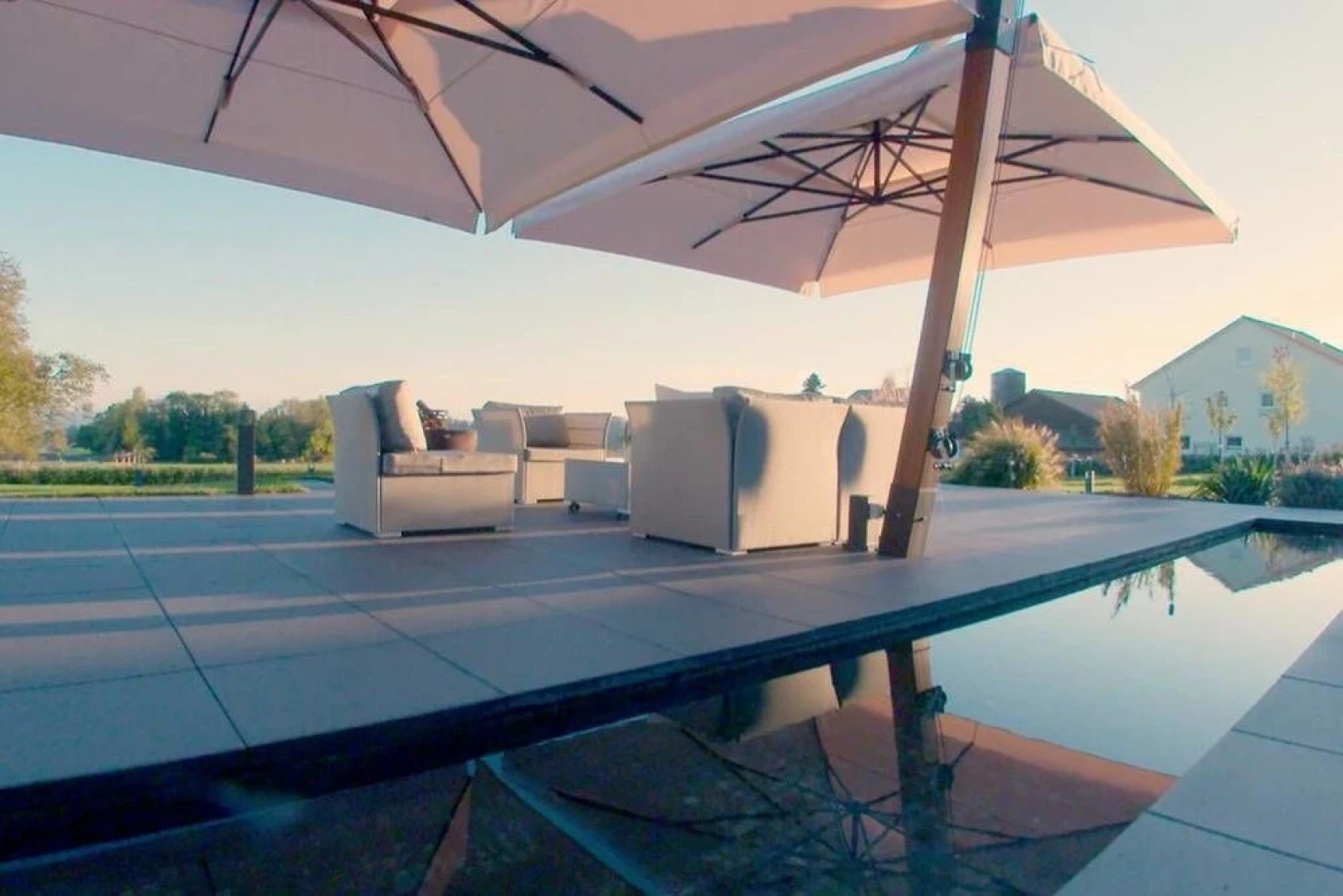 6BD Famous Luxury Design Awarded Villa