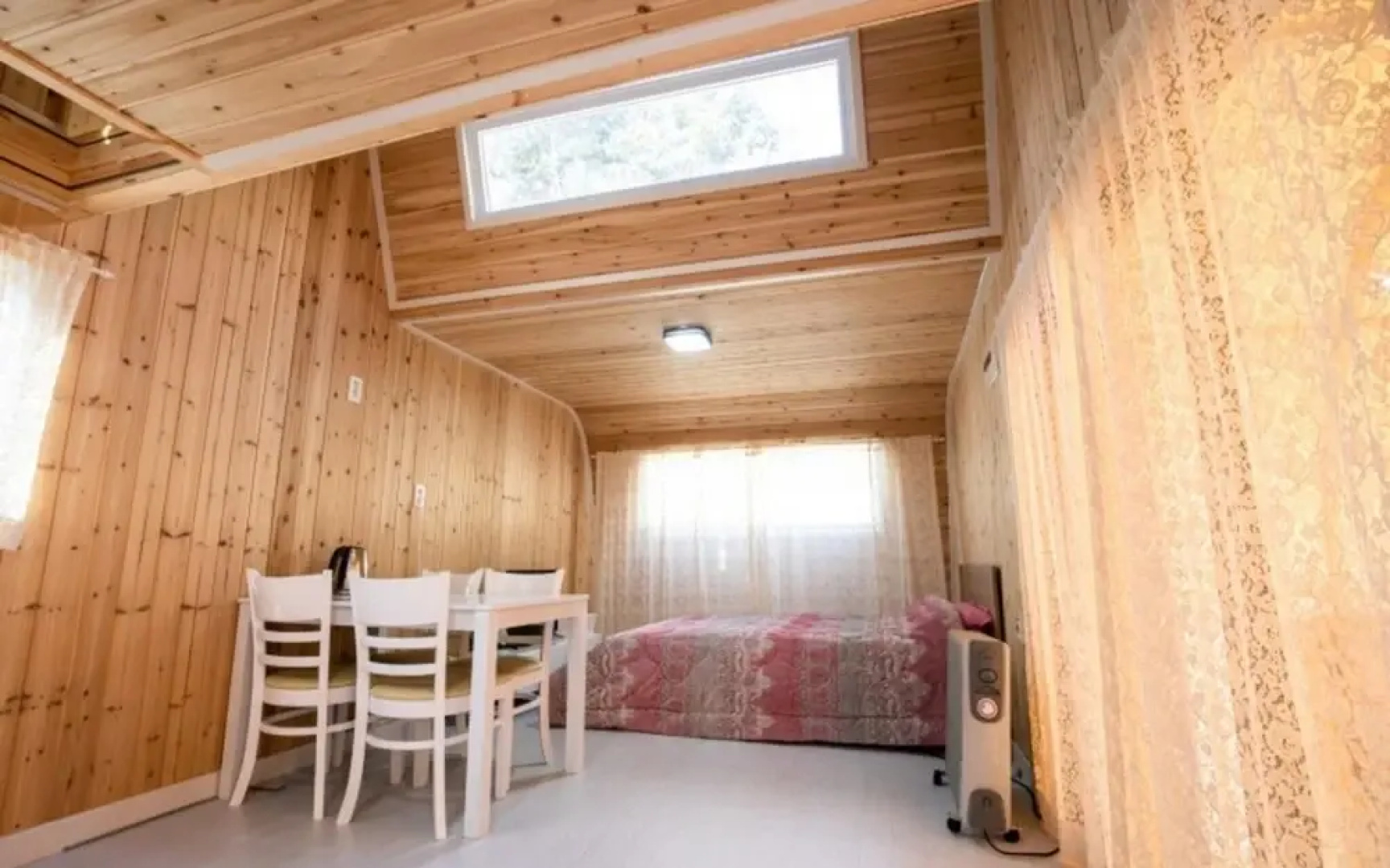 Gapyeong White House Valley Pension