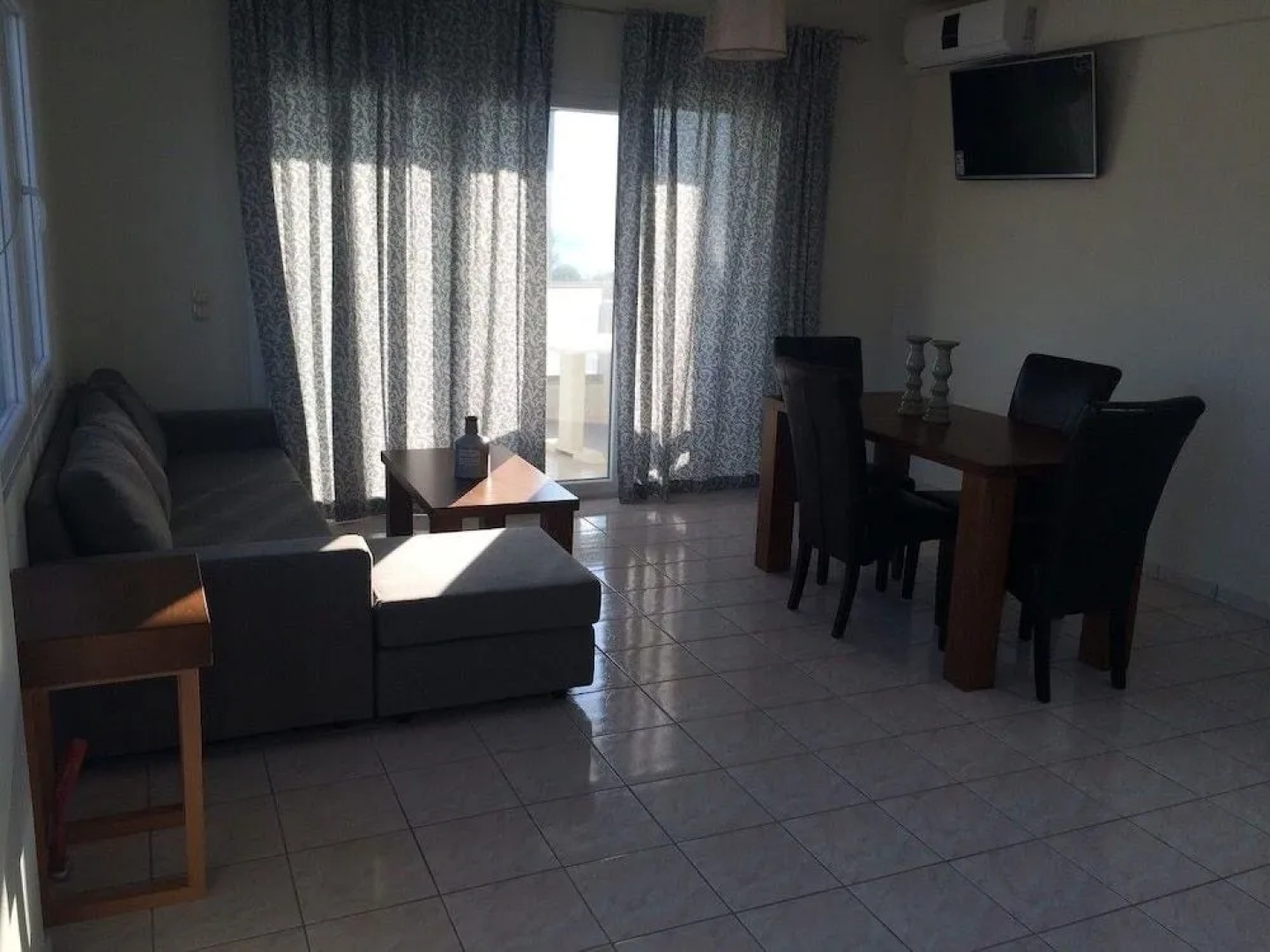 Holiday Luxury Villas