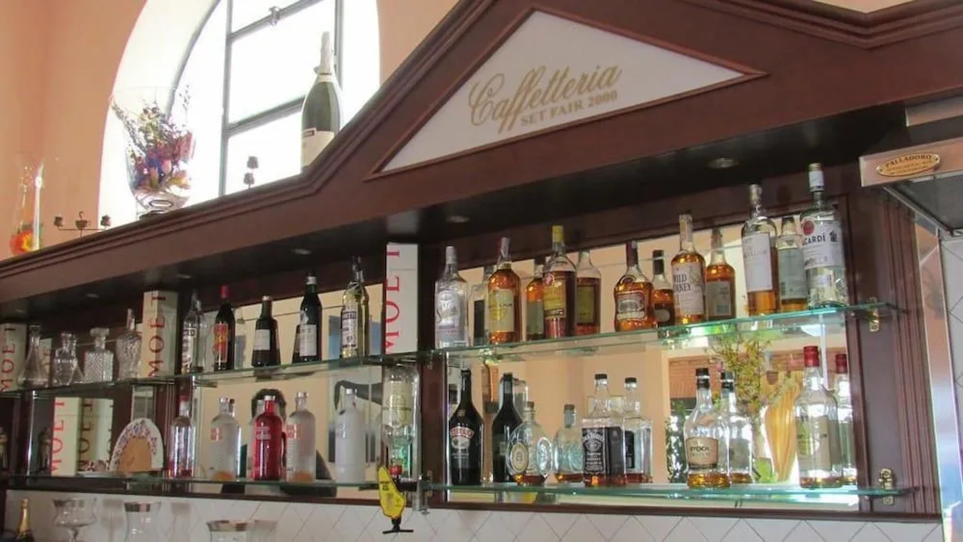 Al Palazzetto Set Fair