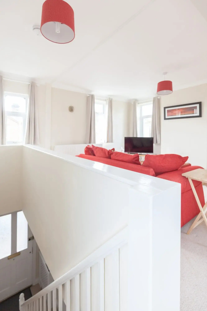 Toothbrush Apartments - Ipswich East - Cauldwell Ave
