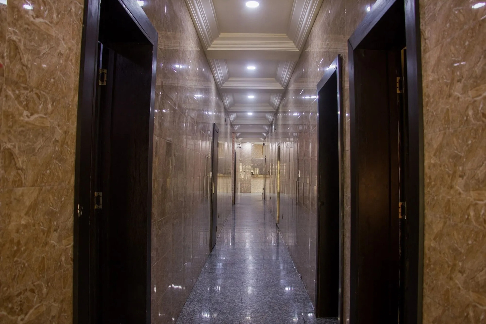 Sweet Season Luxury Suites