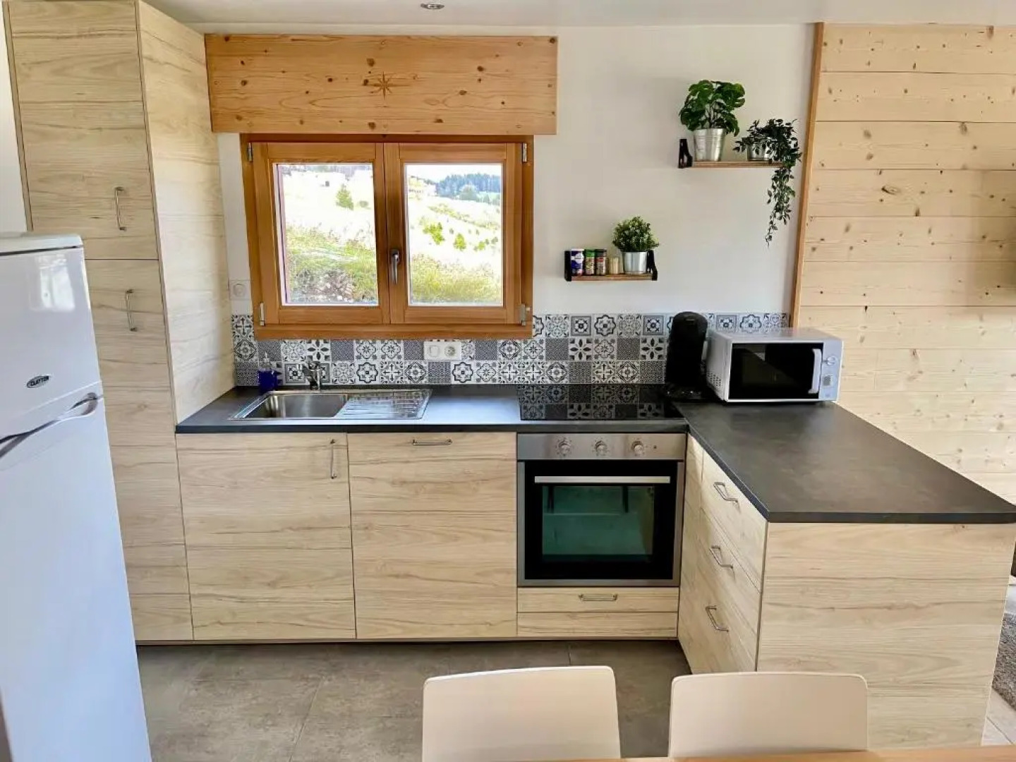 Gîte avec terrasse et belle vue - ChaletNelda com