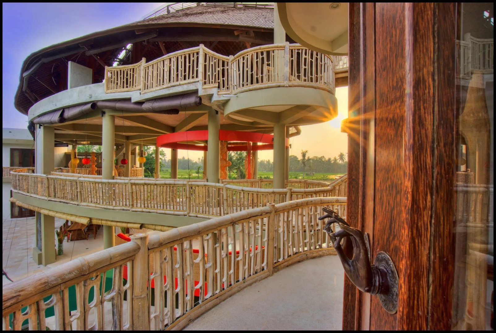 Floating Leaf Eco-Luxury Retreat