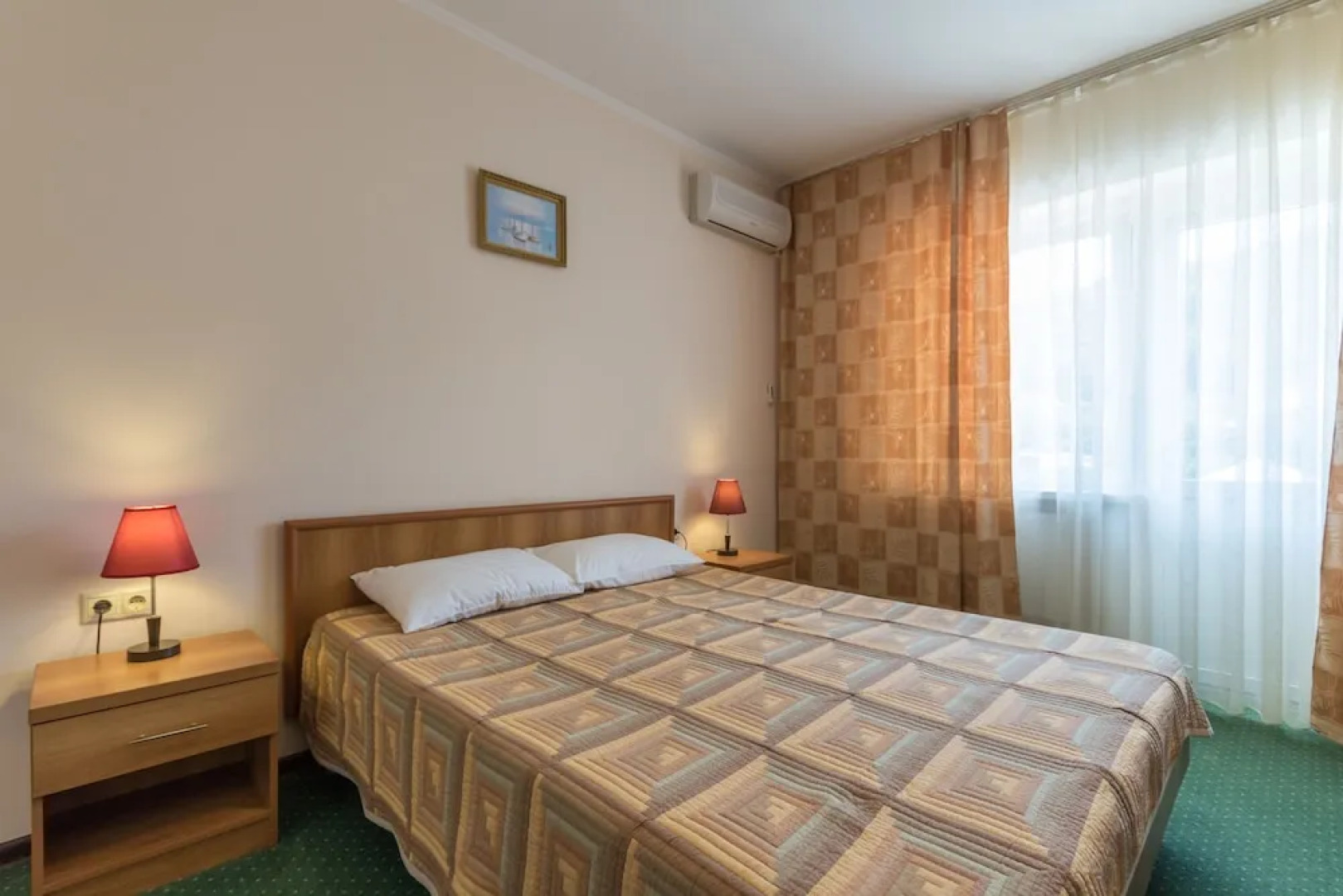 Отель Чайка