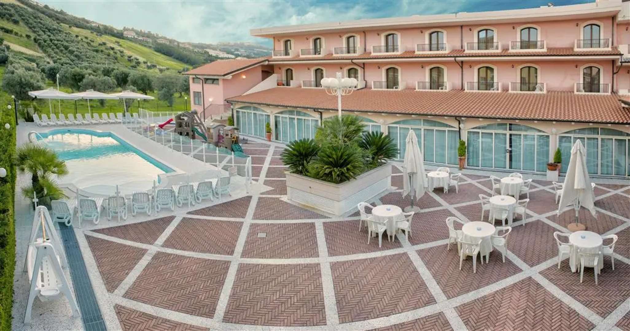 Hotel Villa Elena