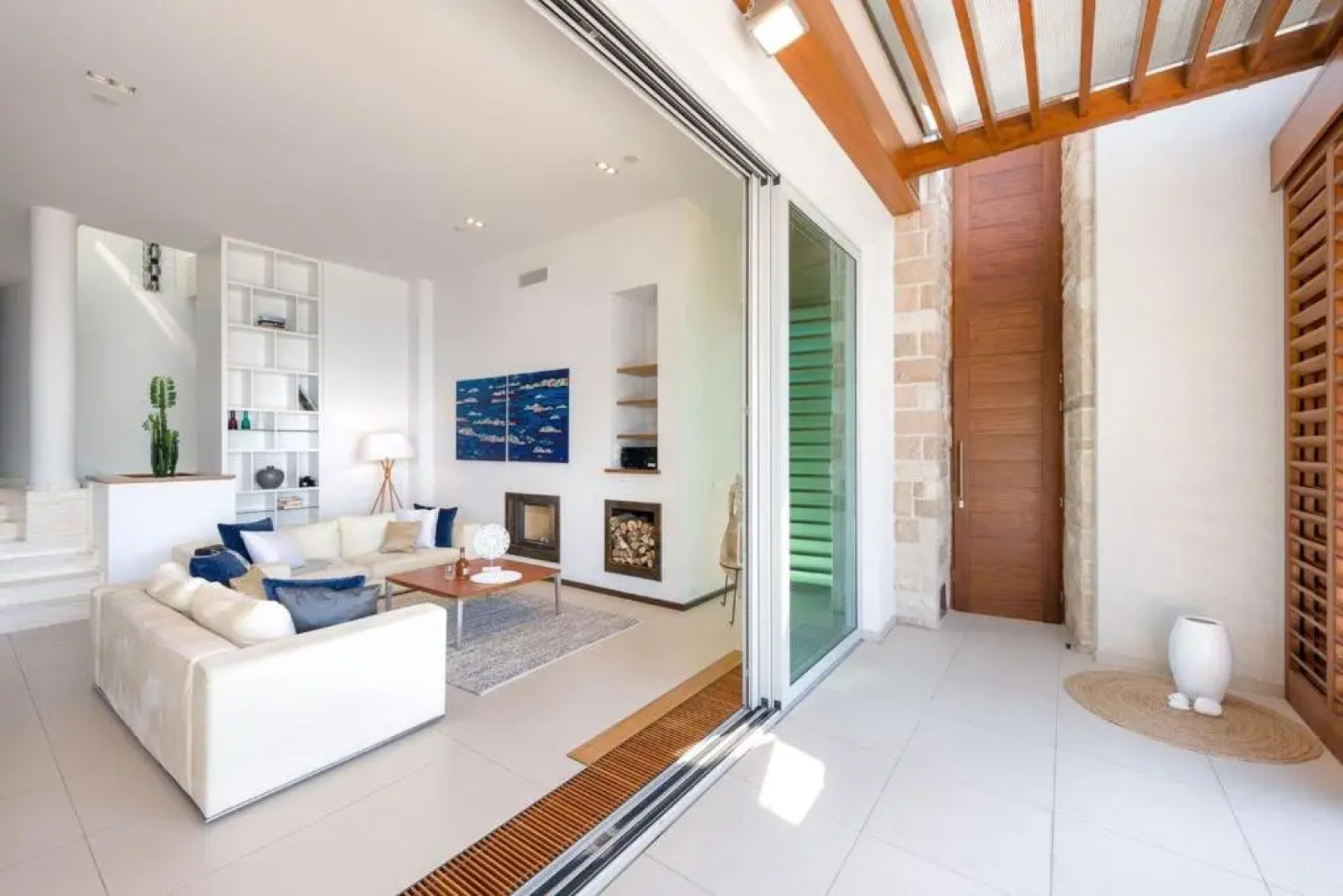 Luxury Seafront Villa Brela Pride with private heated pool at the beach in Brela - Baska Voda