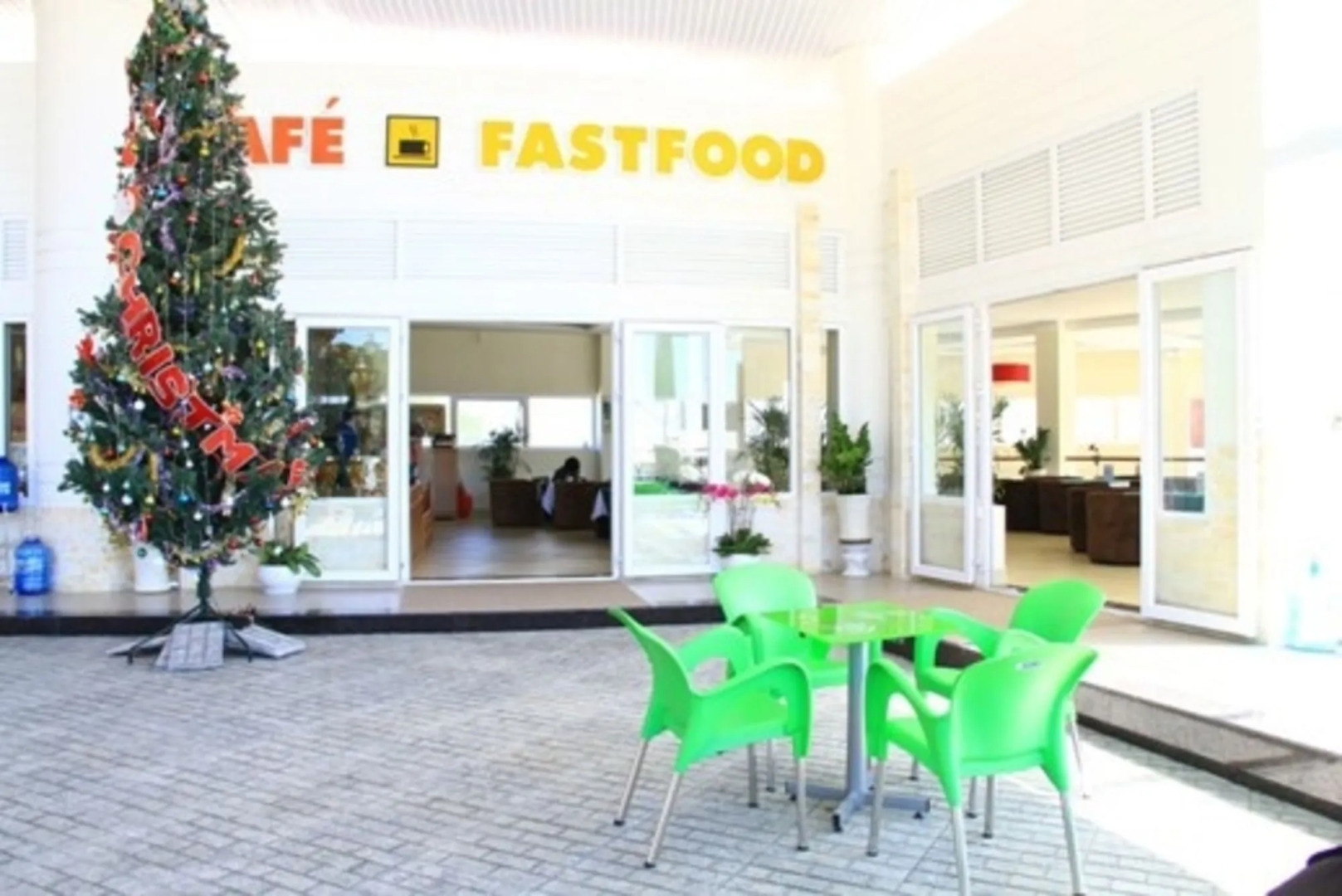 Thuy Hoang Nguyen Hotel Resort & Spa