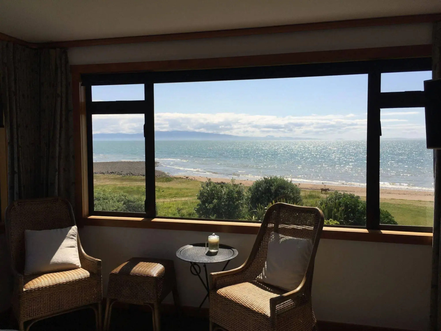 Te Puru Beach Lodge