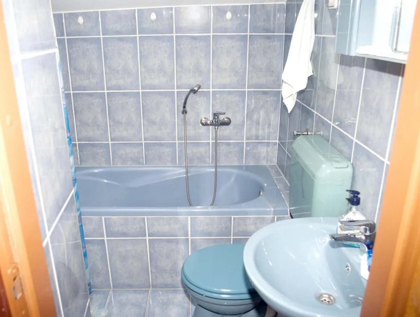 Apartment With one Bedroom in Prvić Luka, With Wonderful sea View, Furnished Terrace and Wifi - 1 m From the Beach