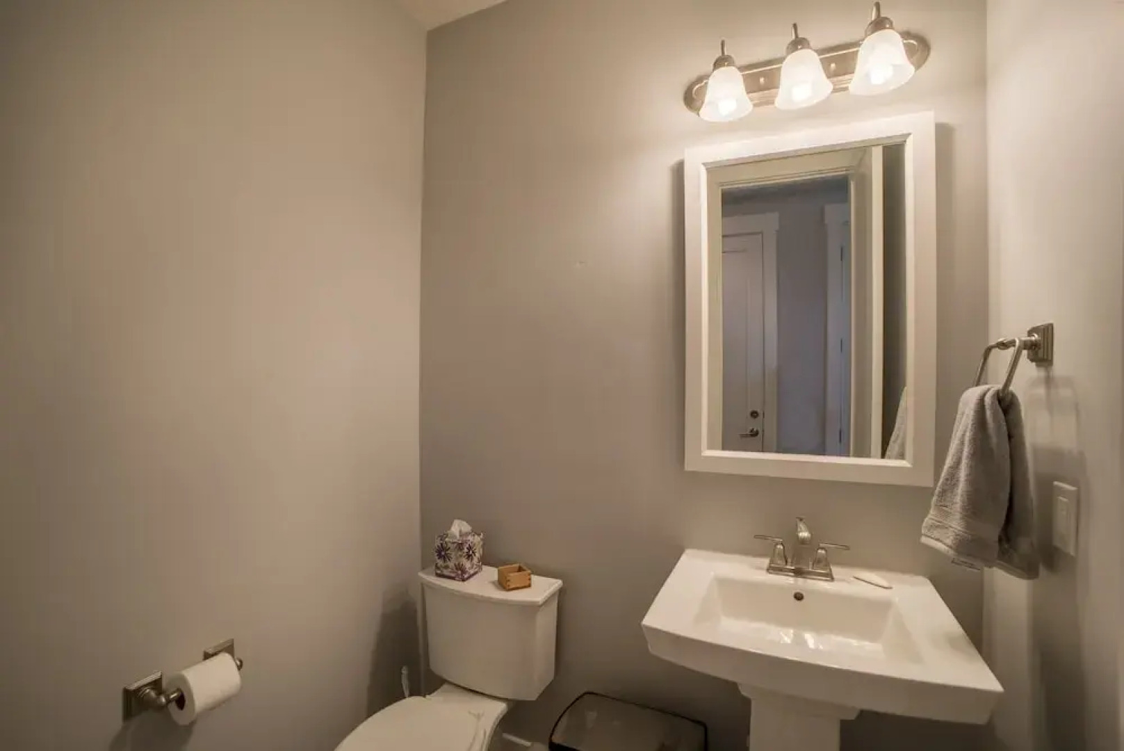 Family Vacation~crater Hot Spring, Tubing & Ice Skating~kanton 3 Bedroom Apts by RedAwning