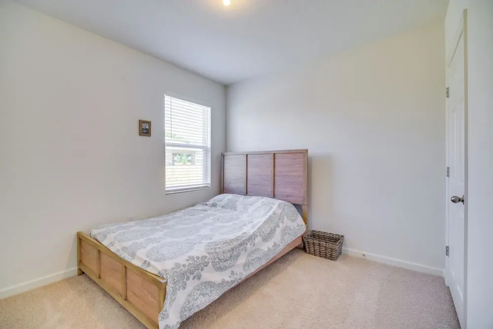 Pet-friendly Sebastian Retreat: 7 Mi to Beach!