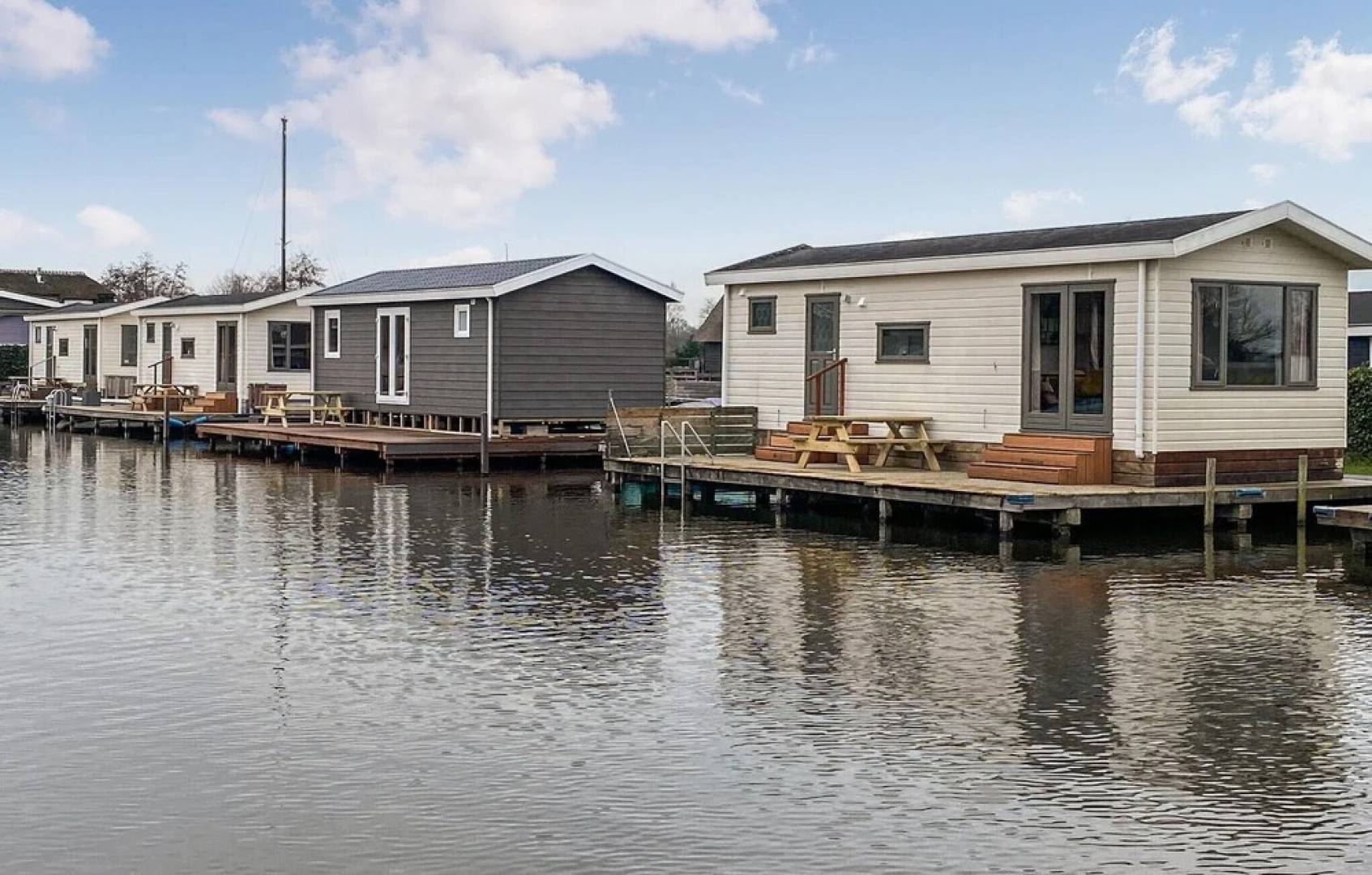 Nice Home in Breukelen With Wifi and 2 Bedrooms