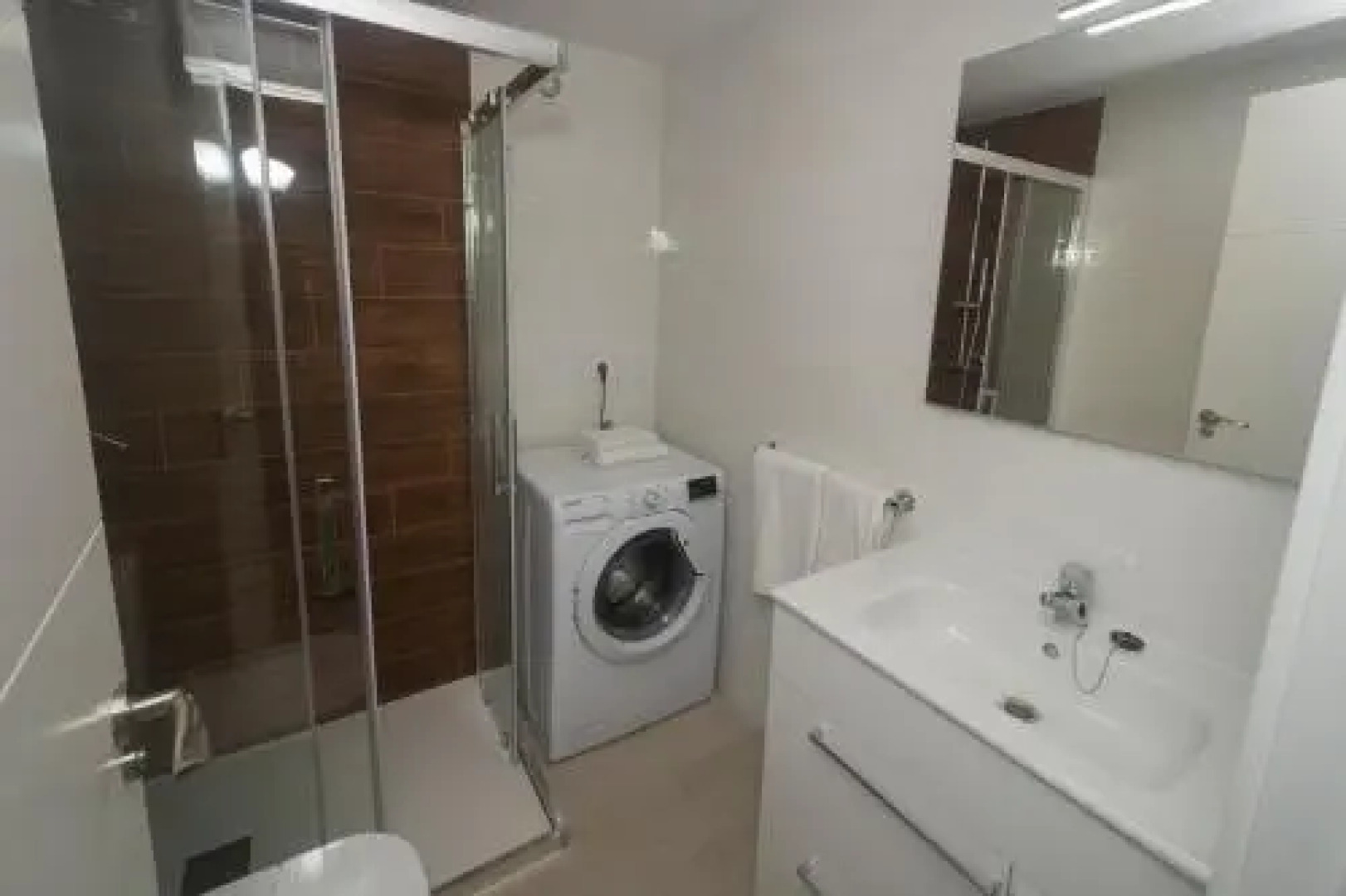 36 Avenida Juan Carlos I