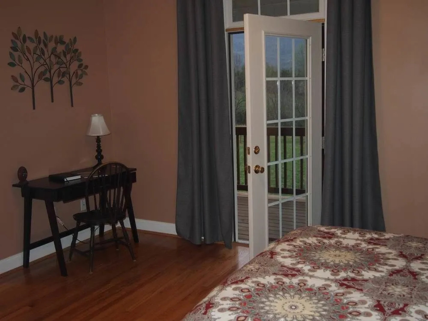 Glassy View Bed & Breakfast