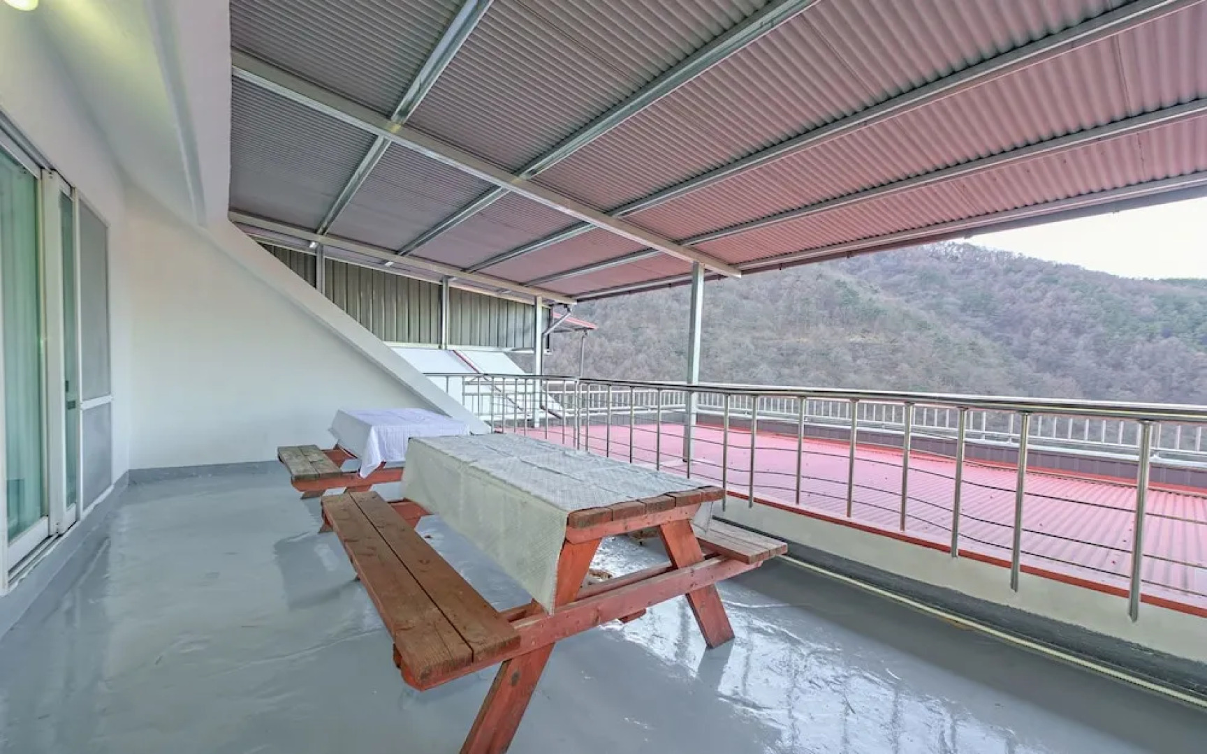 Sancheong Sinsegye Jirisan Resort