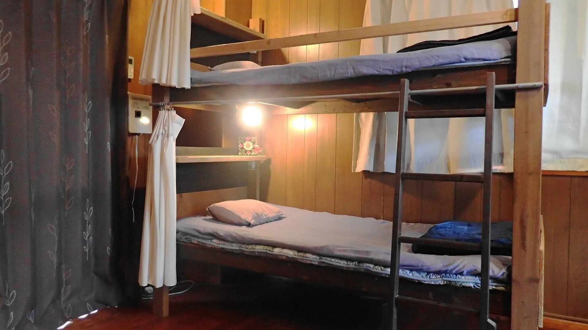 Hotel Hibiscus - Hostel