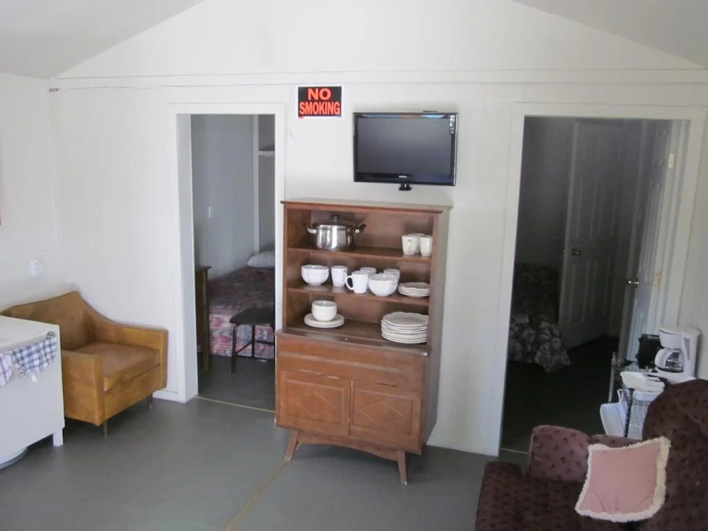 Rivershore Cottages