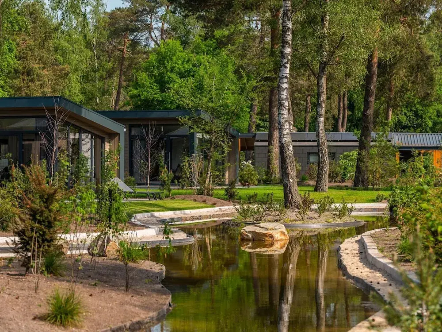 Well-kept Chalet in a Holiday Park, Adjacent to the Hoge Veluwe National Park