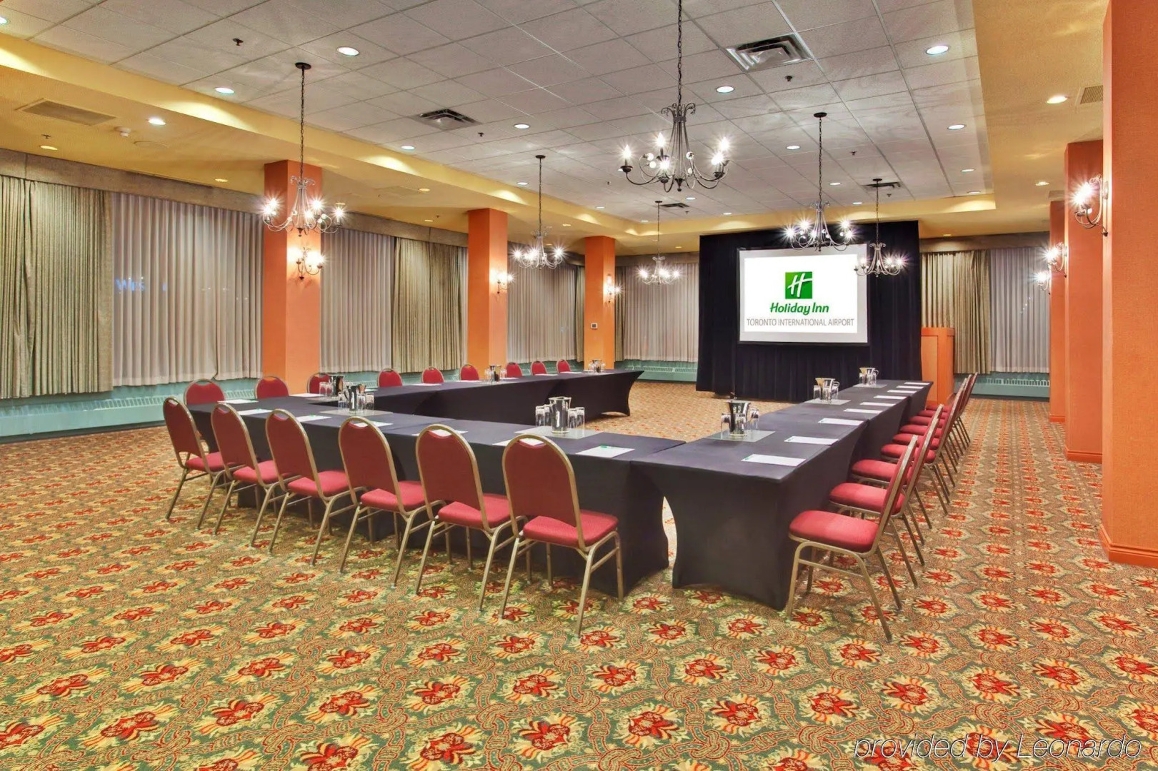 Holiday Inn Toronto - Int'l Airport by IHG