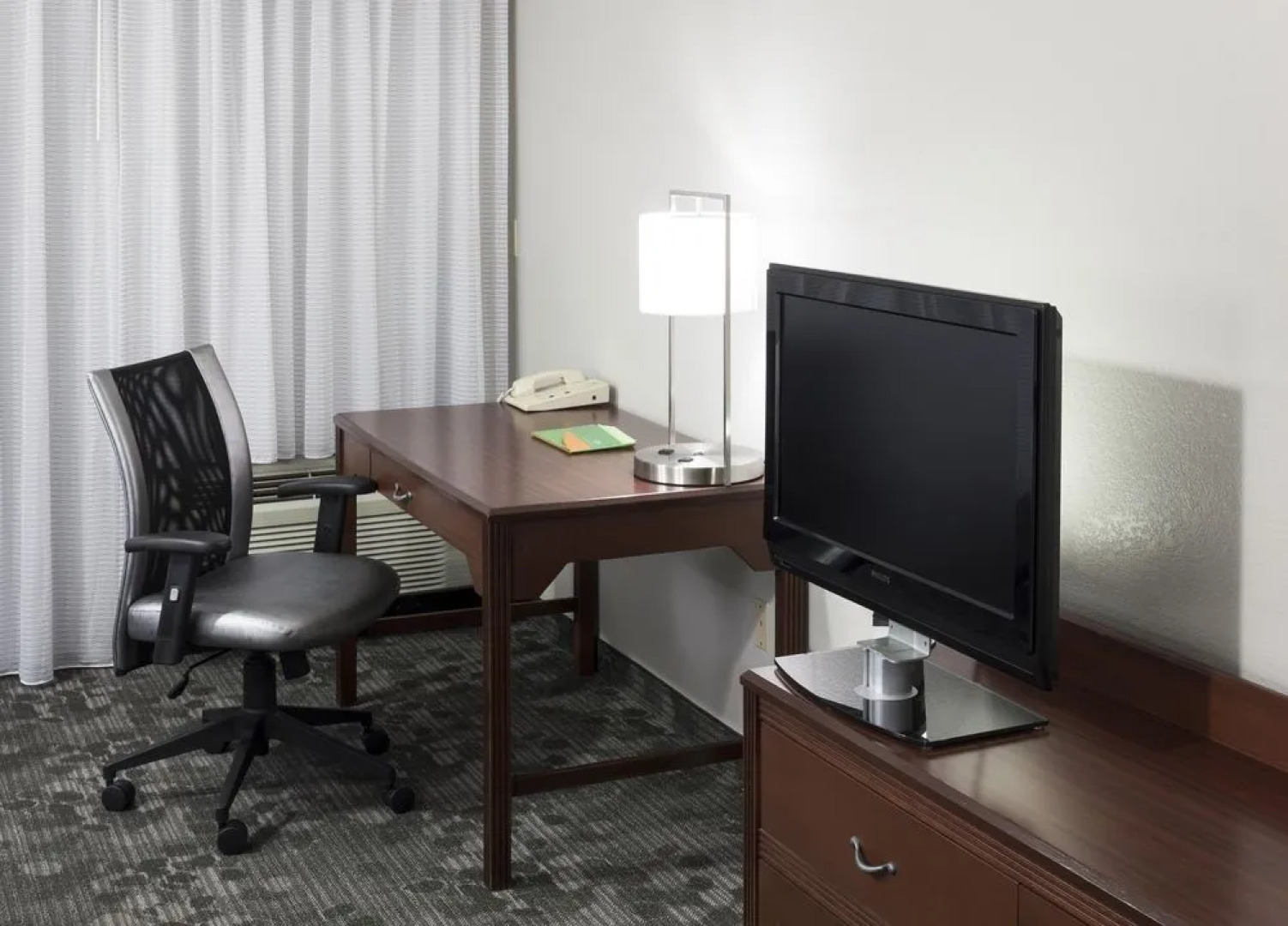 Courtyard Wichita East