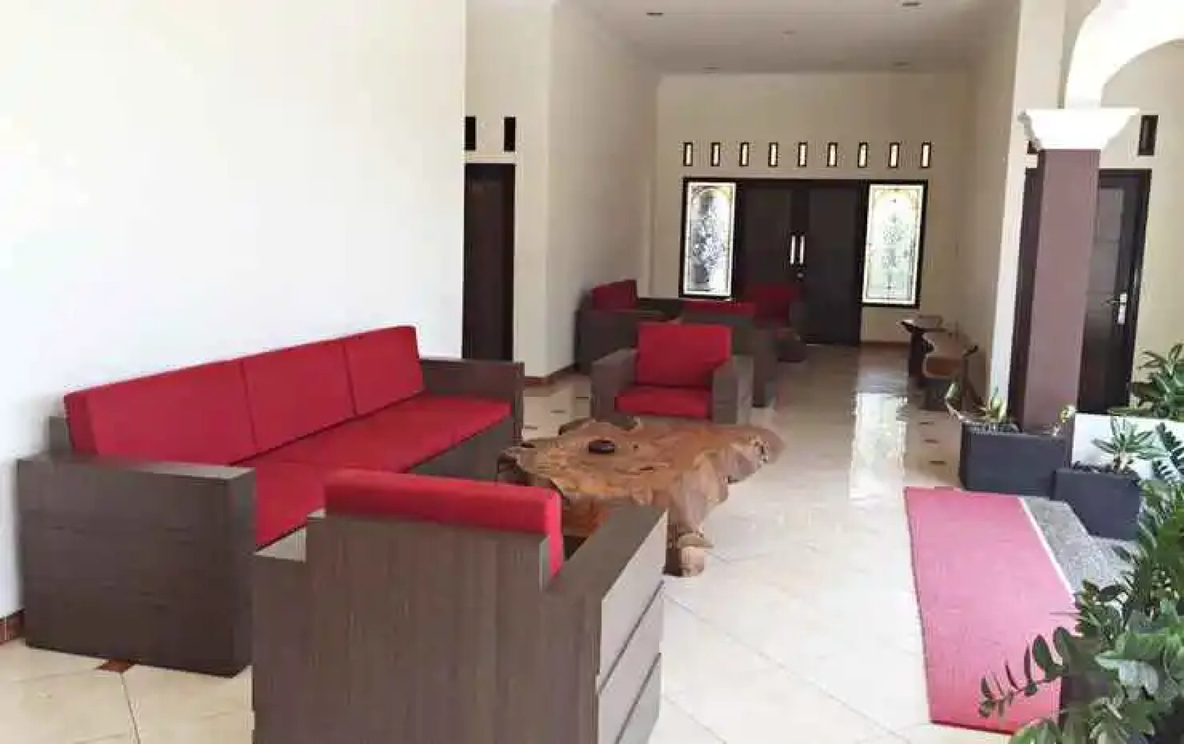 Pondok Indah Beach Hotel