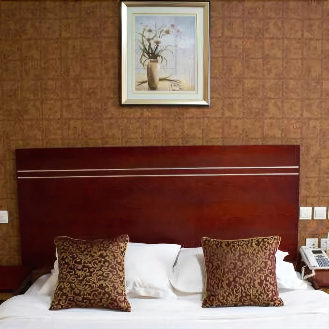 Zhengyang Hot Spring Business Hotel