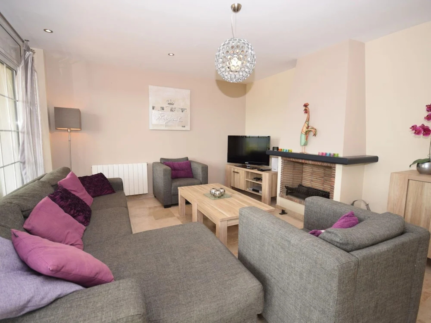 Cozy Villa in Santa Cristina d'Aro with Swimming Pool