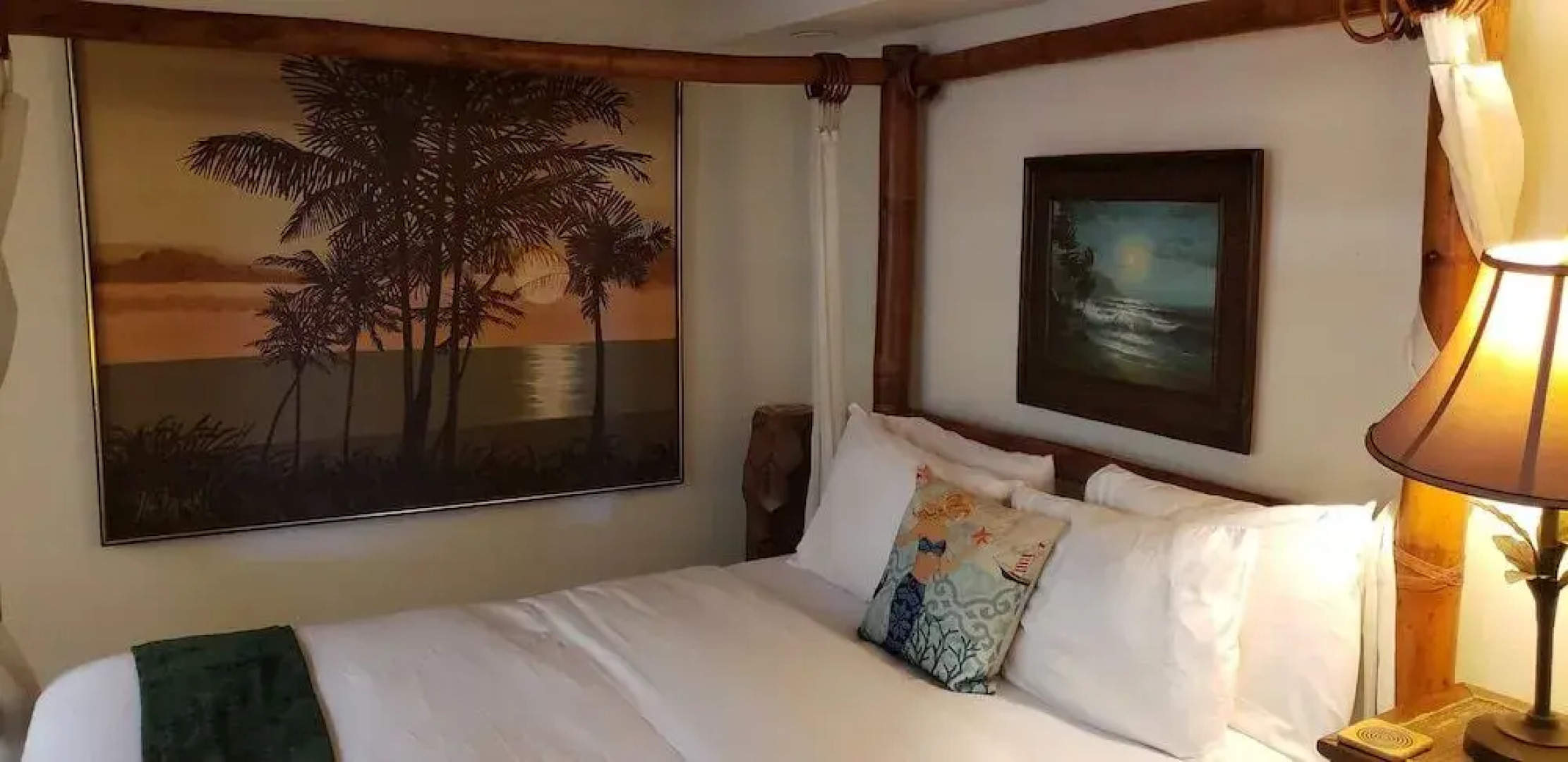 Kaleialoha #115 1 Bedroom 1 Bathroom Condo by Redawning