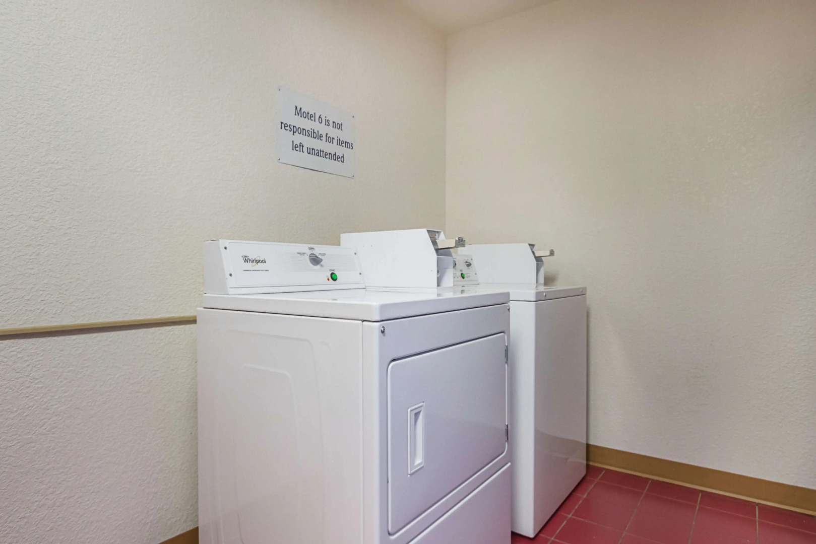 Motel 6 Waterloo, IA - Crossroads Mall - Cedar Falls