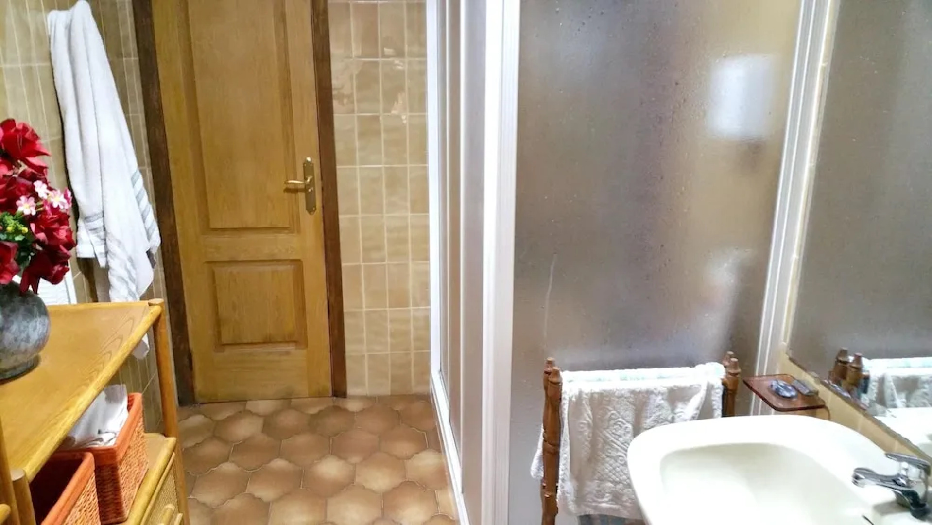 Villa With 4 Bedrooms in Tui, With Wonderful Mountain View, Private Pool and Enclosed Garden