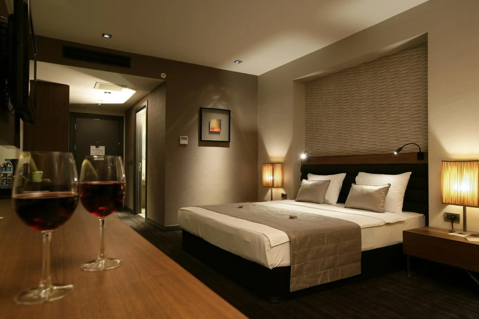RYS Hotel & Restaurant