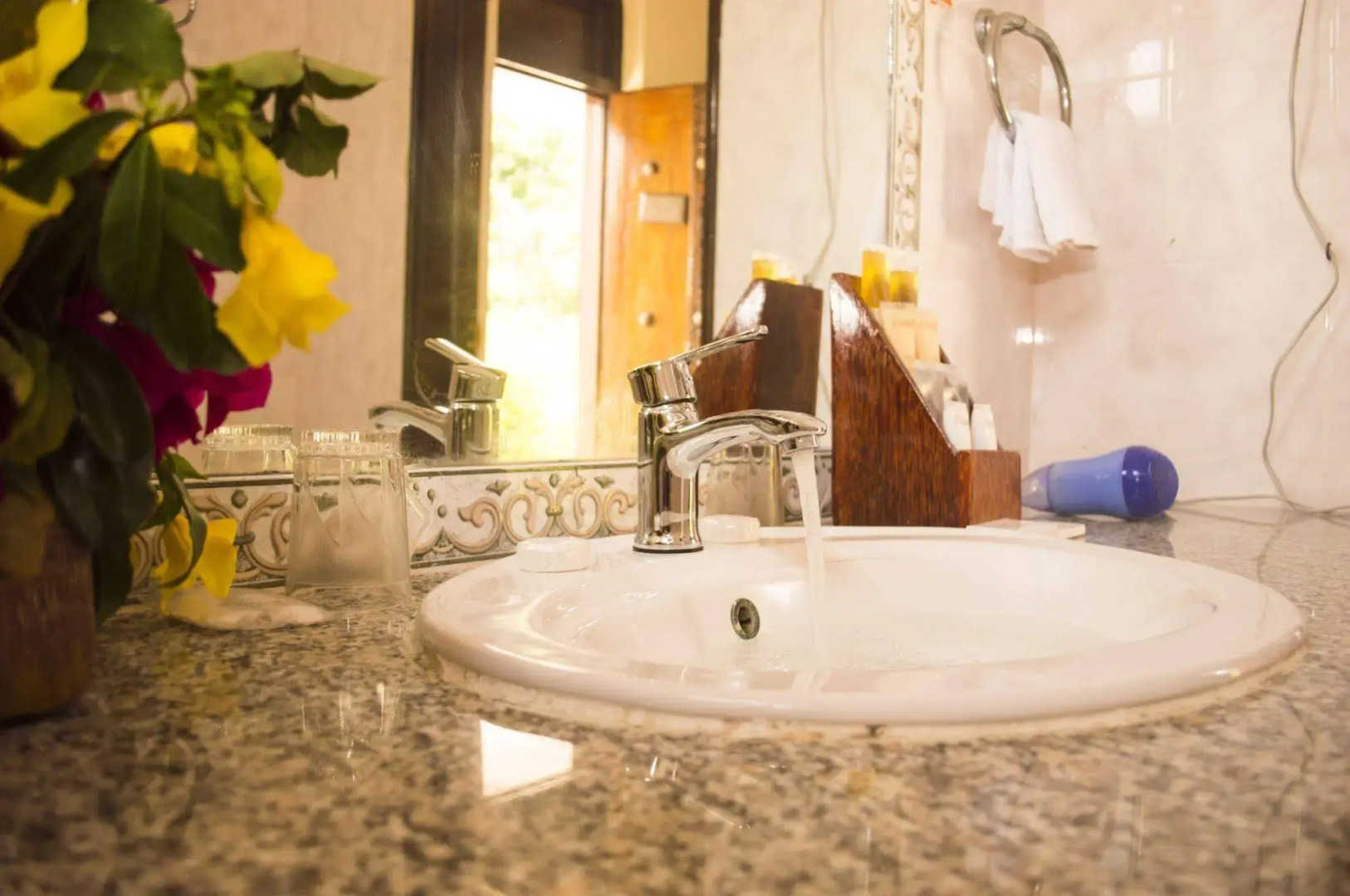 Antonio Beach Hotel and Spa