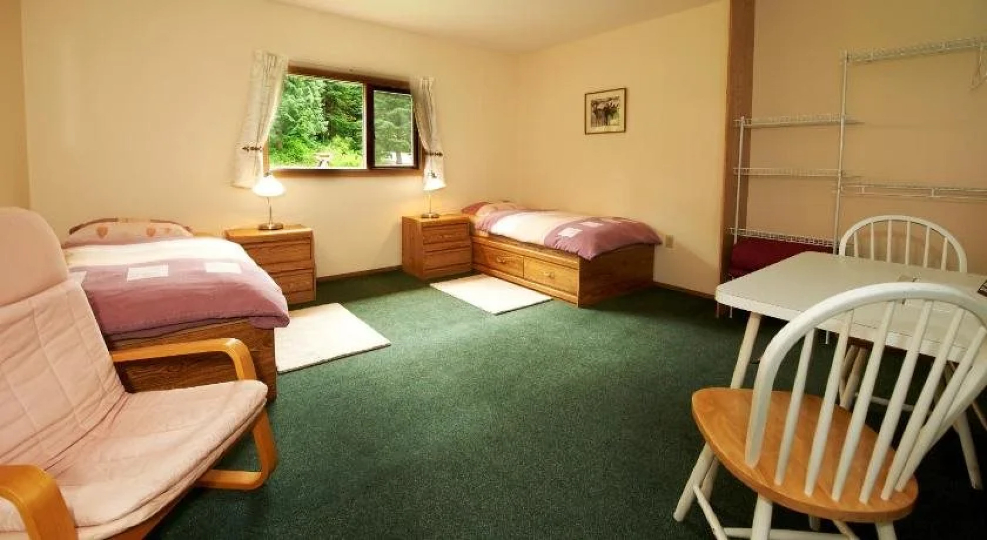 Shames Country Lodge