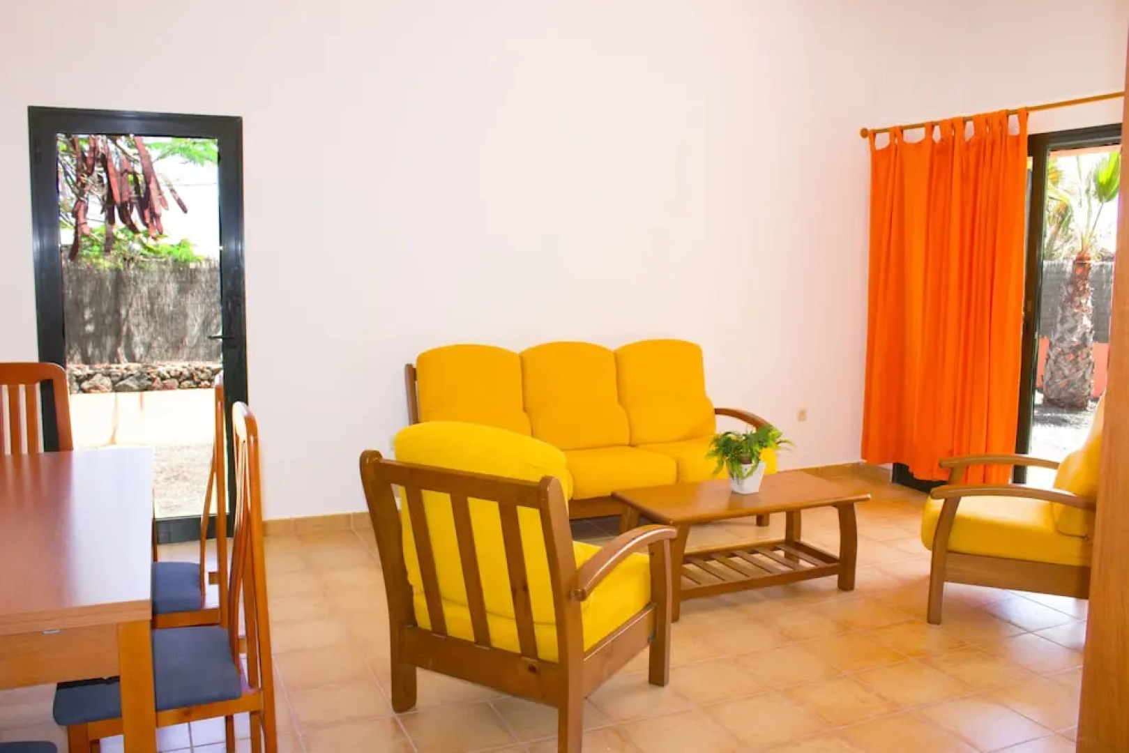 Hostel Volcanic Beach