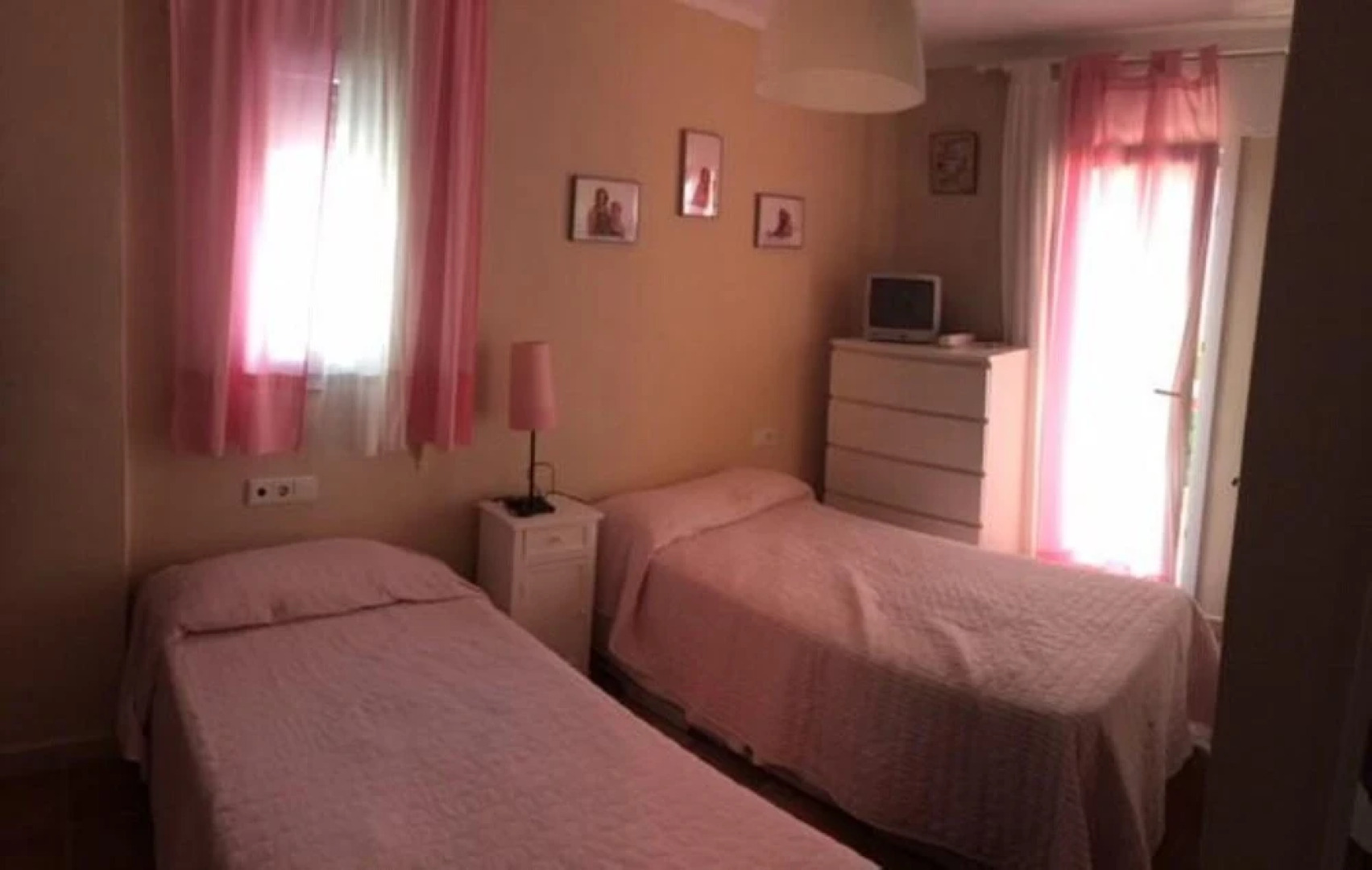 Apartment - 2 Bedrooms with Pool and Sea views - 107777