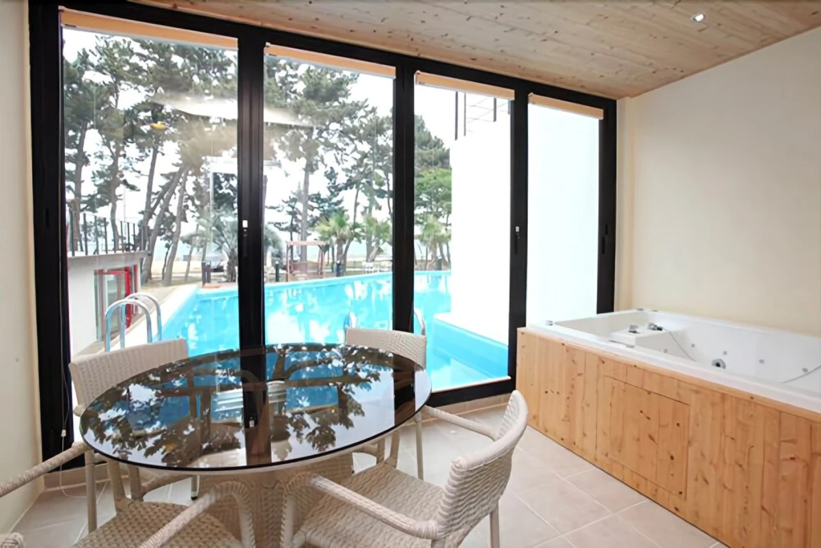 Uljin sanpoli Pension